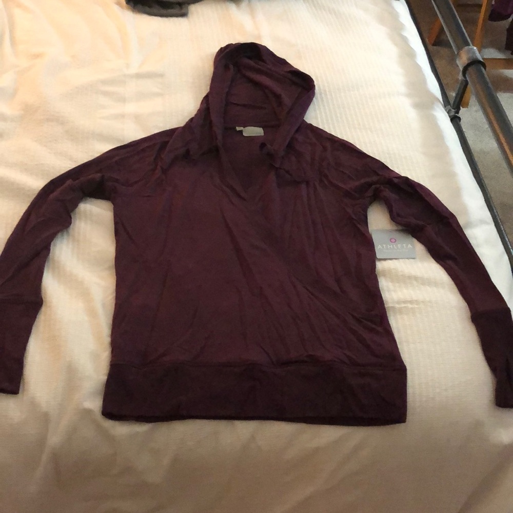 Athleta top